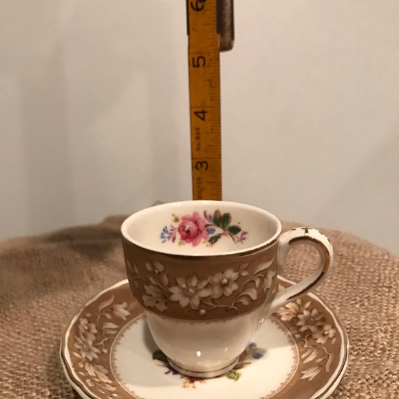 Vintage Grindley tea cup and saucer - Picture 2 of 4